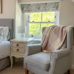 Broom House At Bridge 4*