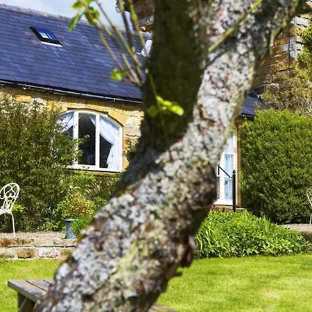 Broom House At Bridge B&B 3*