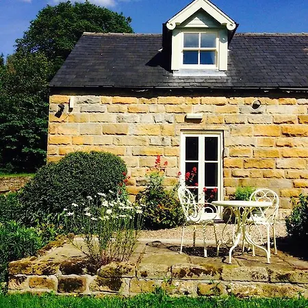 Broom House At Bridge 3*