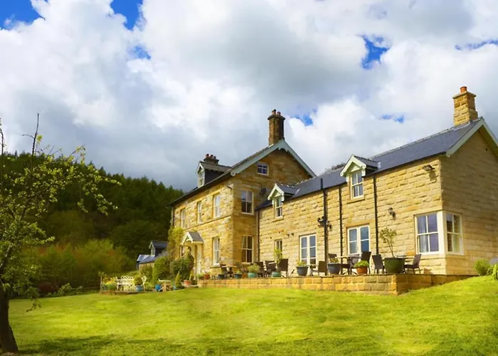 Broom House At Bridge 4* Egton
