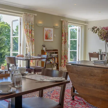 Bed & Breakfast Broom House At Bridge 4*