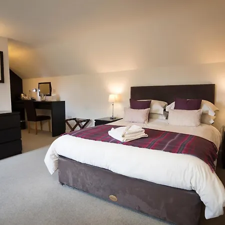 Broom House At Bridge Bed & Breakfast 4*