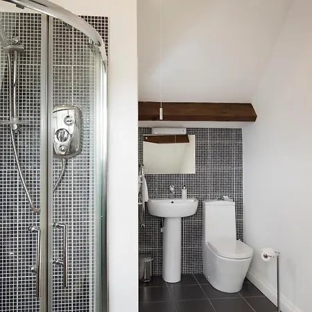 Broom House At Bridge