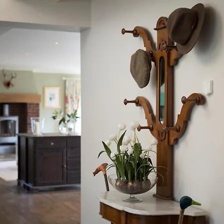 Broom House At Bridge 3*